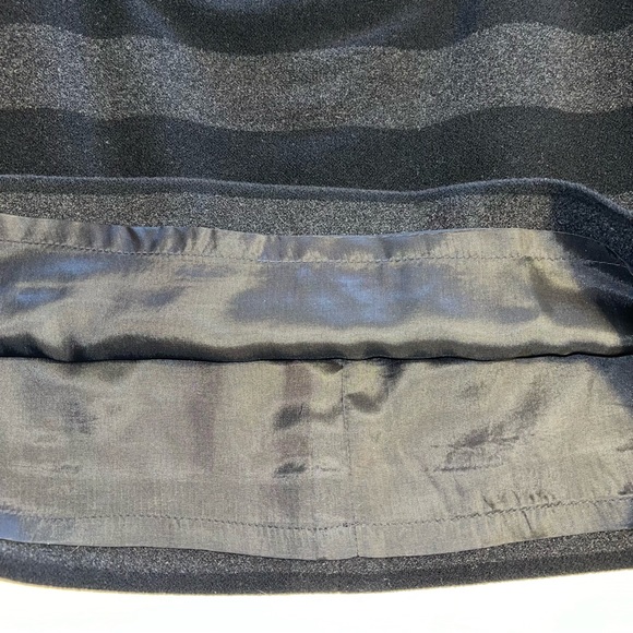 Per Se Women’s Black/Gray Wool Striped Skirt. Sz 8 - Picture 6 of 10